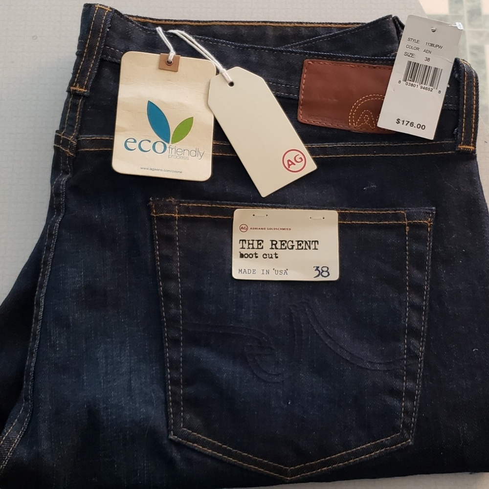 AG Jeans The Regent Boot Cut
